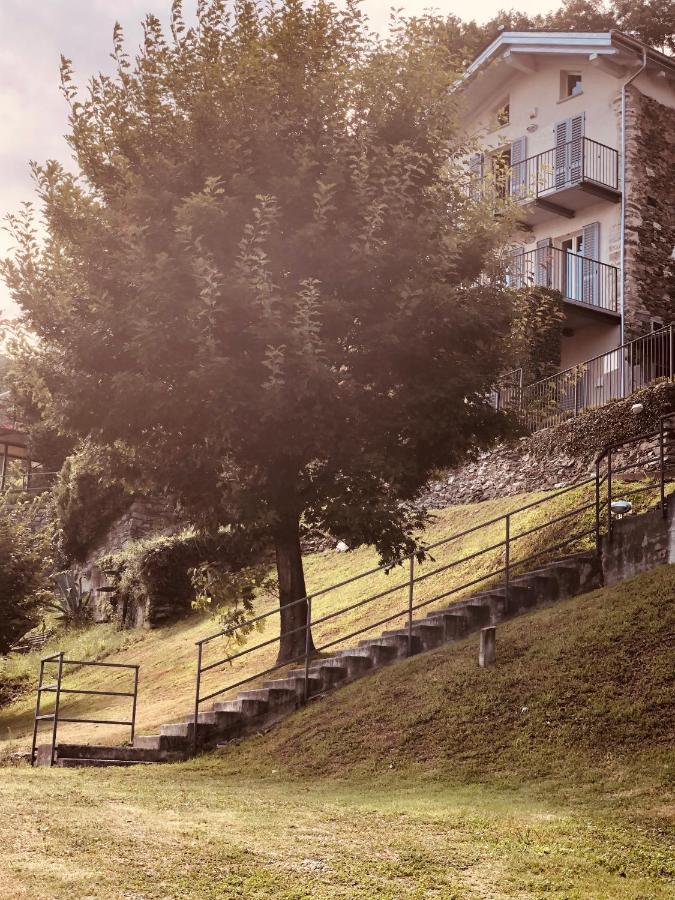 Casa Di Campagna Rosina Con Piscina E Vista Lago Gravedona Ngoại thất bức ảnh