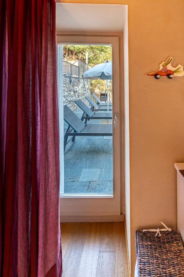 Casa Di Campagna Rosina Con Piscina E Vista Lago Gravedona Ngoại thất bức ảnh