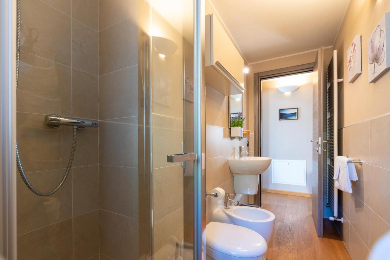 Casa Di Campagna Rosina Con Piscina E Vista Lago Gravedona Ngoại thất bức ảnh